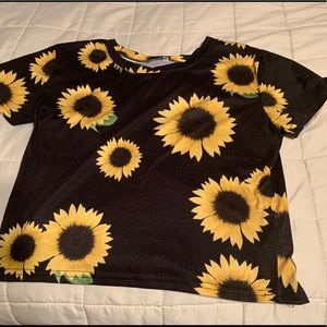 Sunflower crop top 🌼